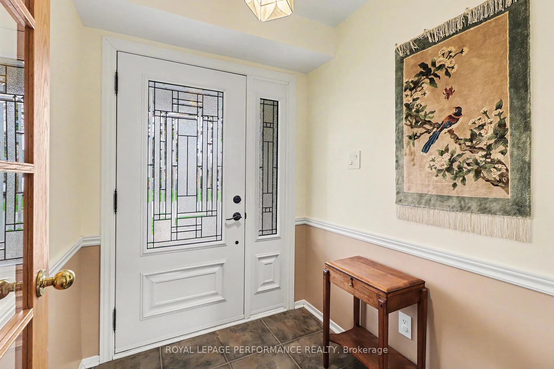 Photo 5 of 1150 Sauterne Park, Ottawa, Convent Glen — HOMEH