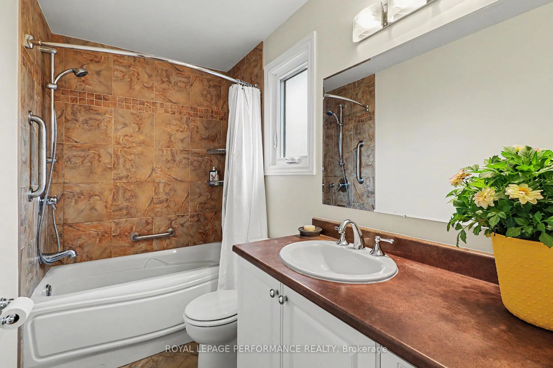 Photo 24 of 1150 Sauterne Park, Ottawa, Convent Glen — HOMEH