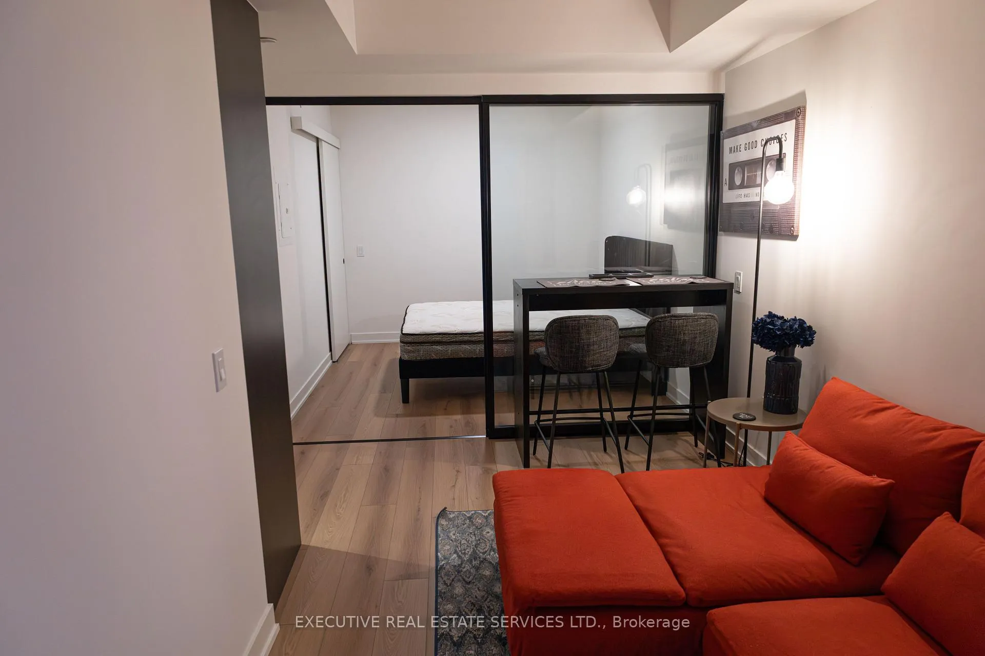 Photo 5 of Unit #201, 5 Lakeview Avenue, Toronto, Trinity-Bellwoods — HOMEH