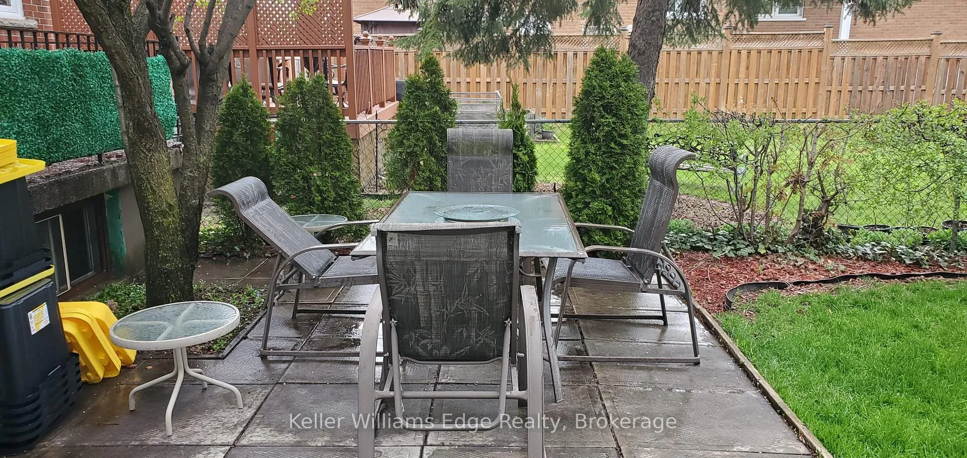 Photo 10 of 1023 Robarts Road, Oakville, College Park — HOMEH