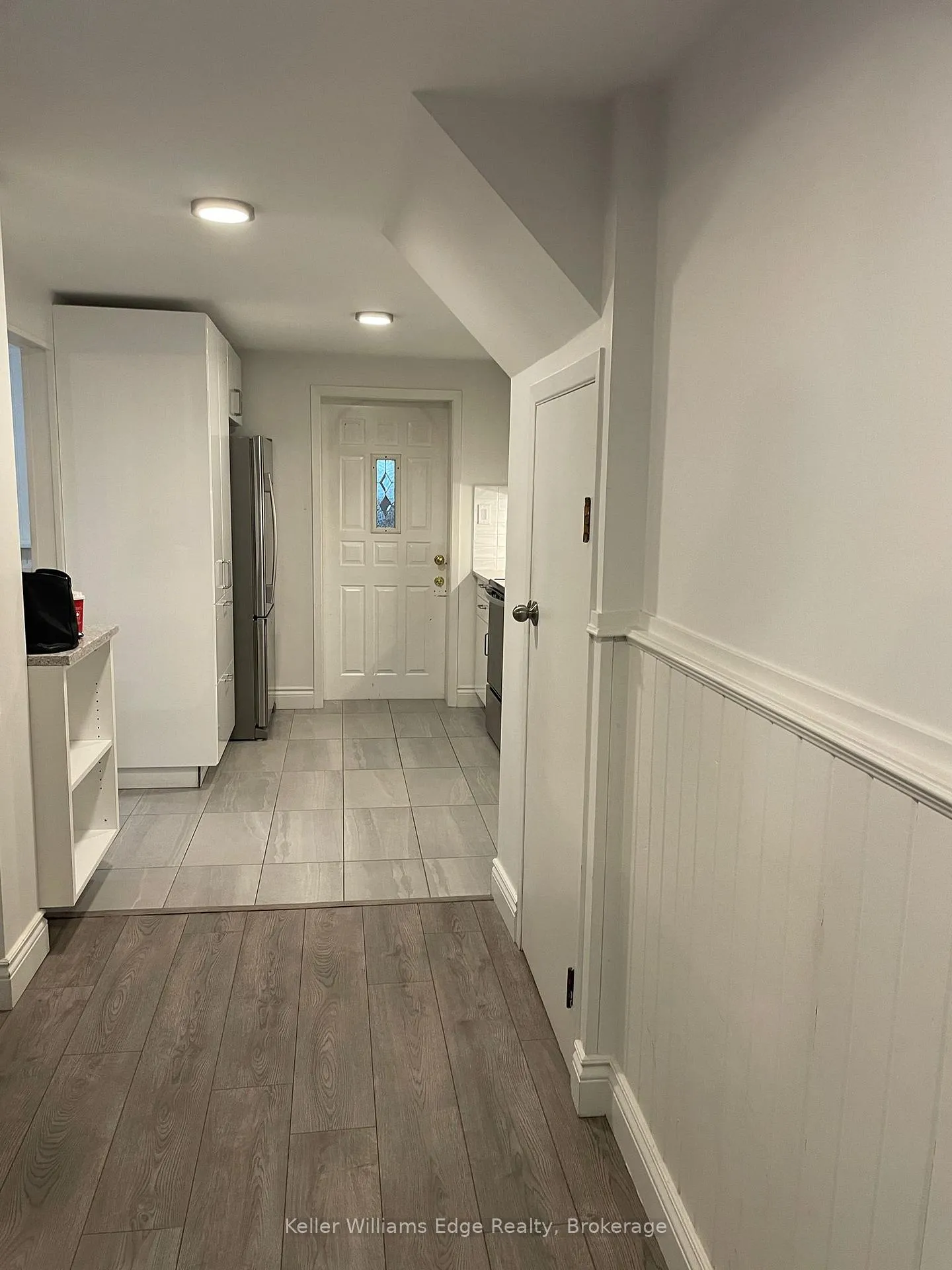 Photo 15 of 1023 Robarts Road, Oakville, College Park — HOMEH