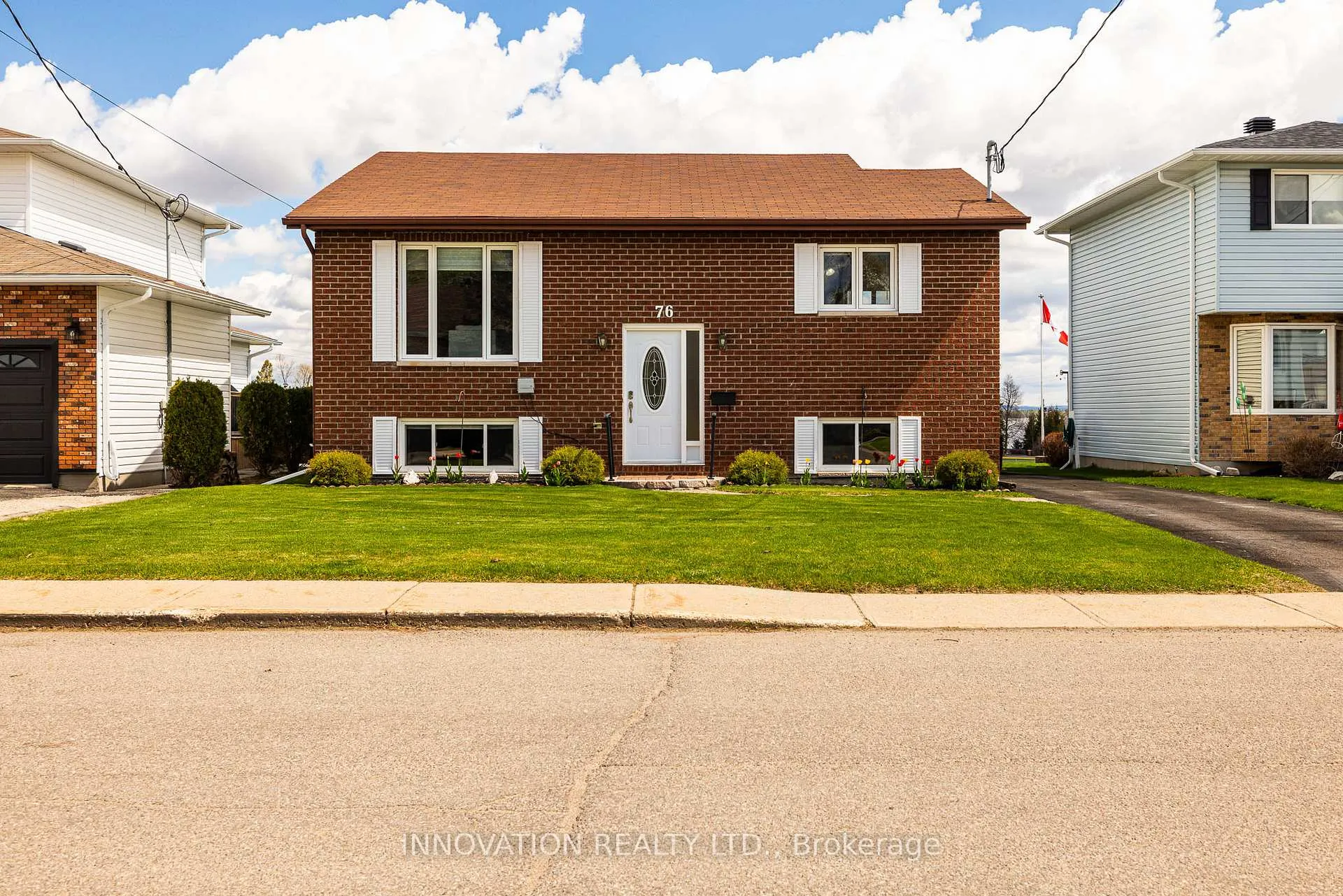 Photo 1 of 76 Seventh Avenue, Arnprior — HOMEH