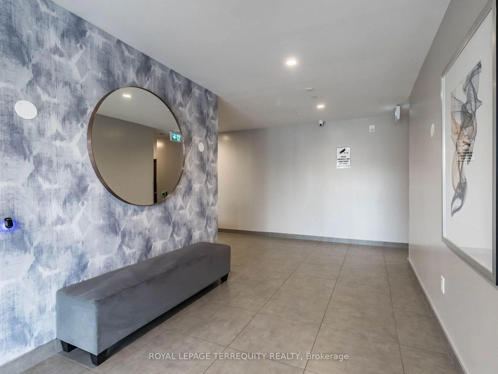 Photo 3 of Unit 512, 716 Main Street E, Milton, Timberlea — HOMEH