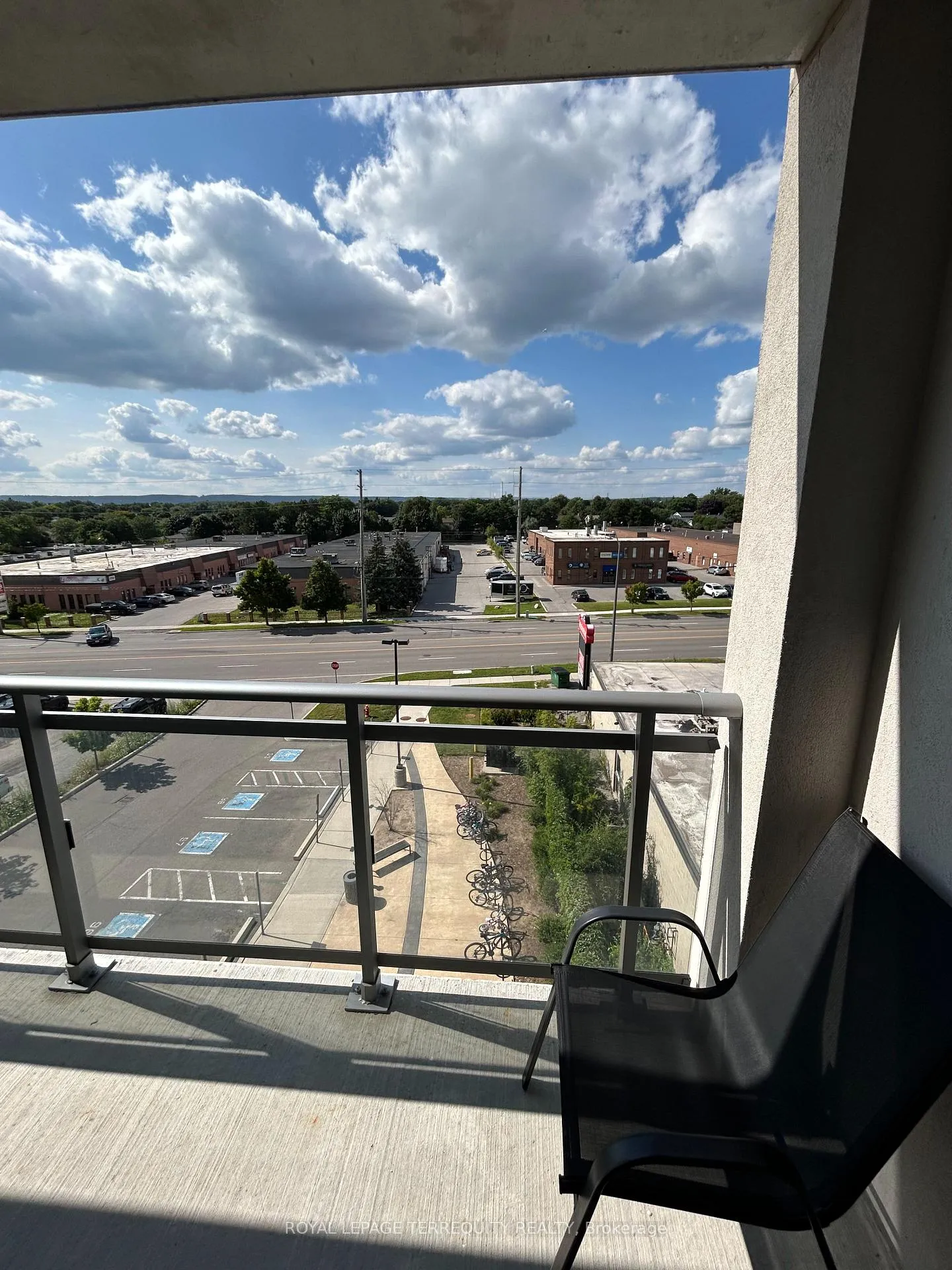 Photo 23 of Unit 512, 716 Main Street E, Milton, Timberlea — HOMEH
