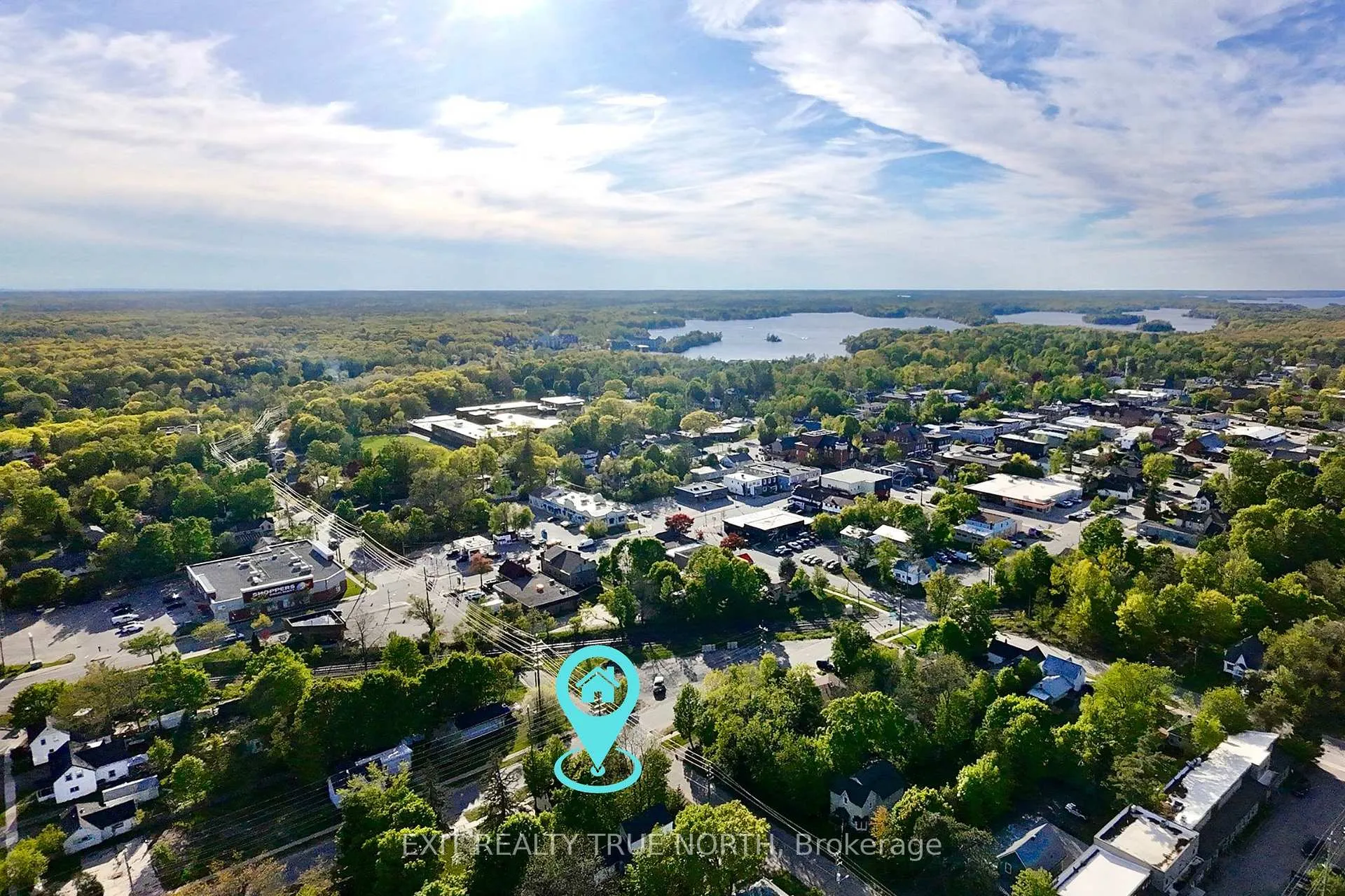 Photo 6 of 211 Bishop Street, Gravenhurst, Muskoka (S) — HOMEH