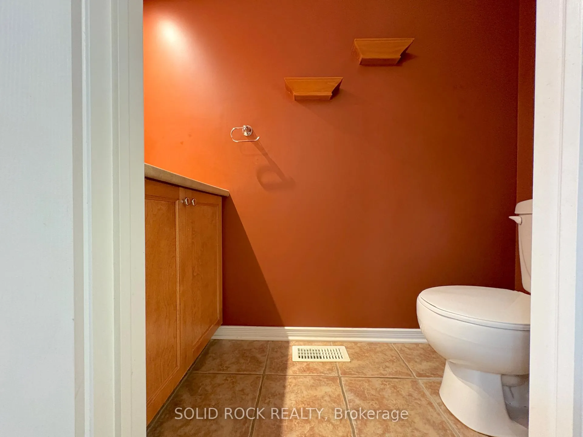 Photo 6 of 202 Portrush Avenue, Ottawa, Barrhaven - Longfields — HOMEH
