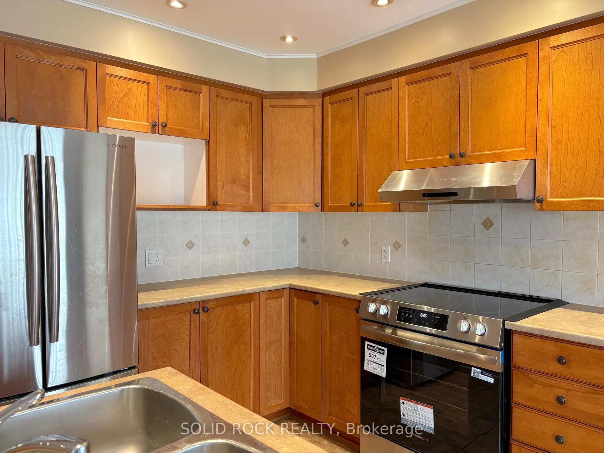 Photo 14 of 202 Portrush Avenue, Ottawa, Barrhaven - Longfields — HOMEH