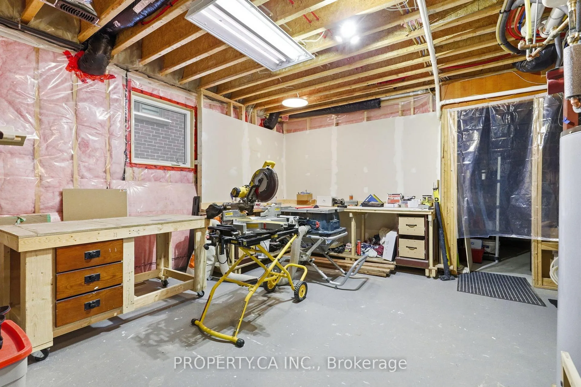 Photo 41 of 44 Hogan Court, King, King City — HOMEH