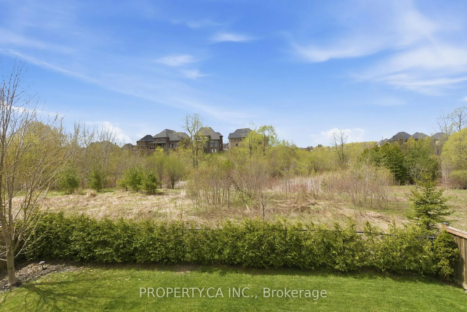 Photo 43 of 44 Hogan Court, King, King City — HOMEH