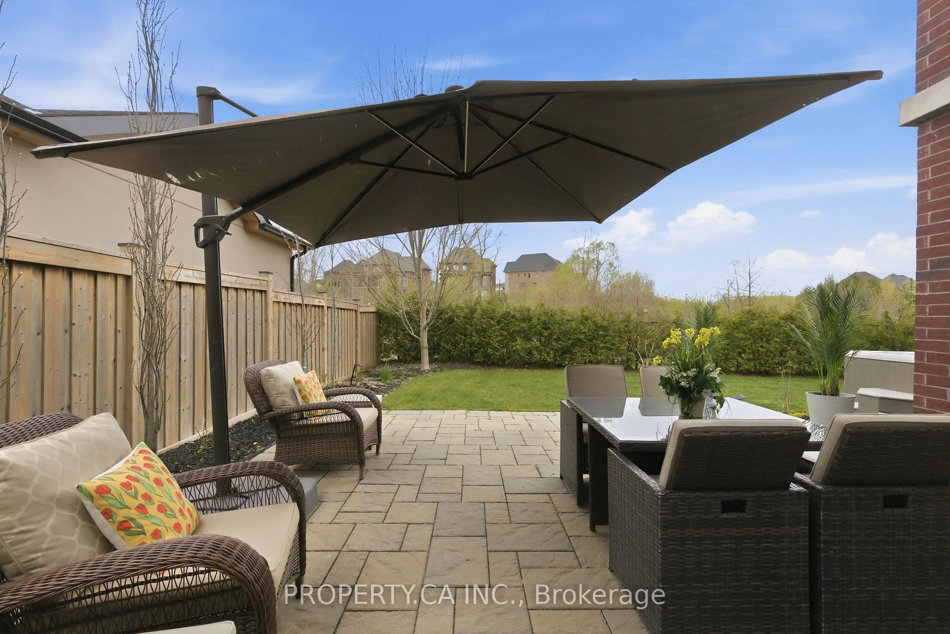 Photo 44 of 44 Hogan Court, King, King City — HOMEH