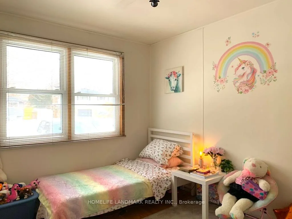 Photo 7 of 860 Francis Road, Burlington, LaSalle — HOMEH