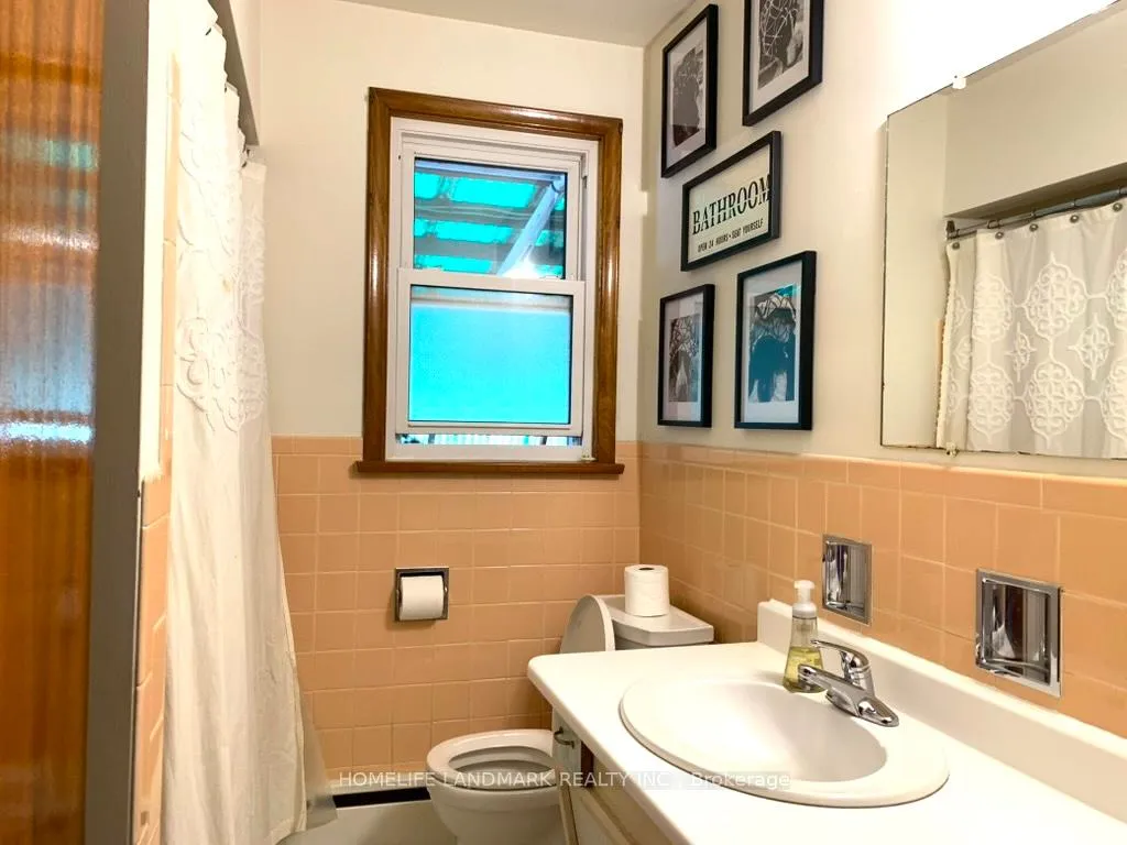 Photo 12 of 860 Francis Road, Burlington, LaSalle — HOMEH