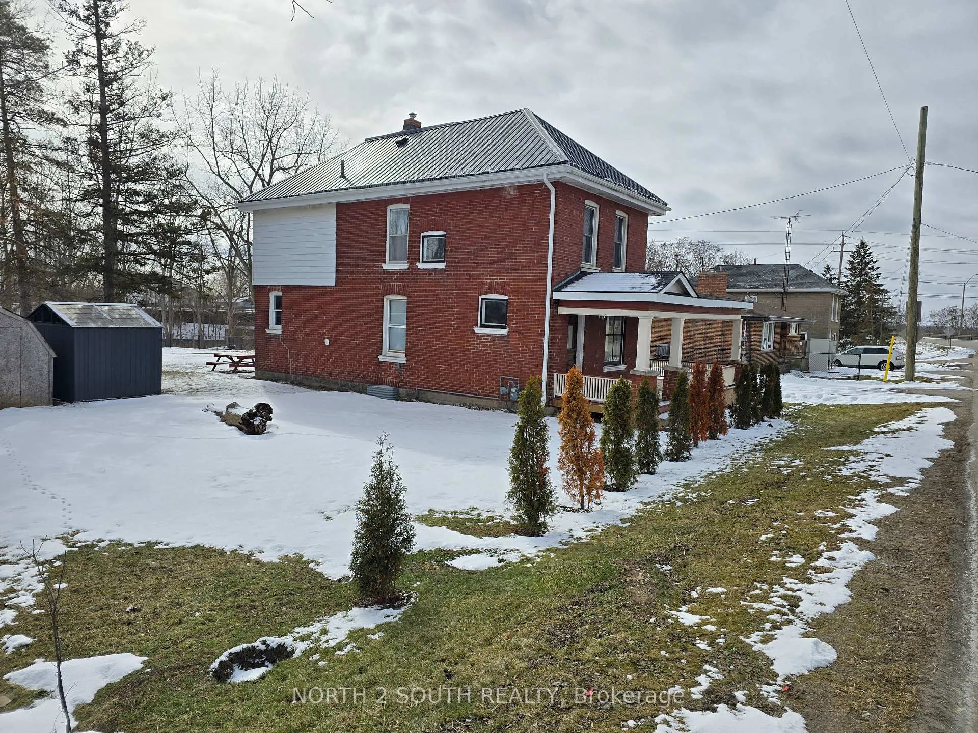 Photo 5 of 21 Johnson Road, Brantford, Echo Place — HOMEH