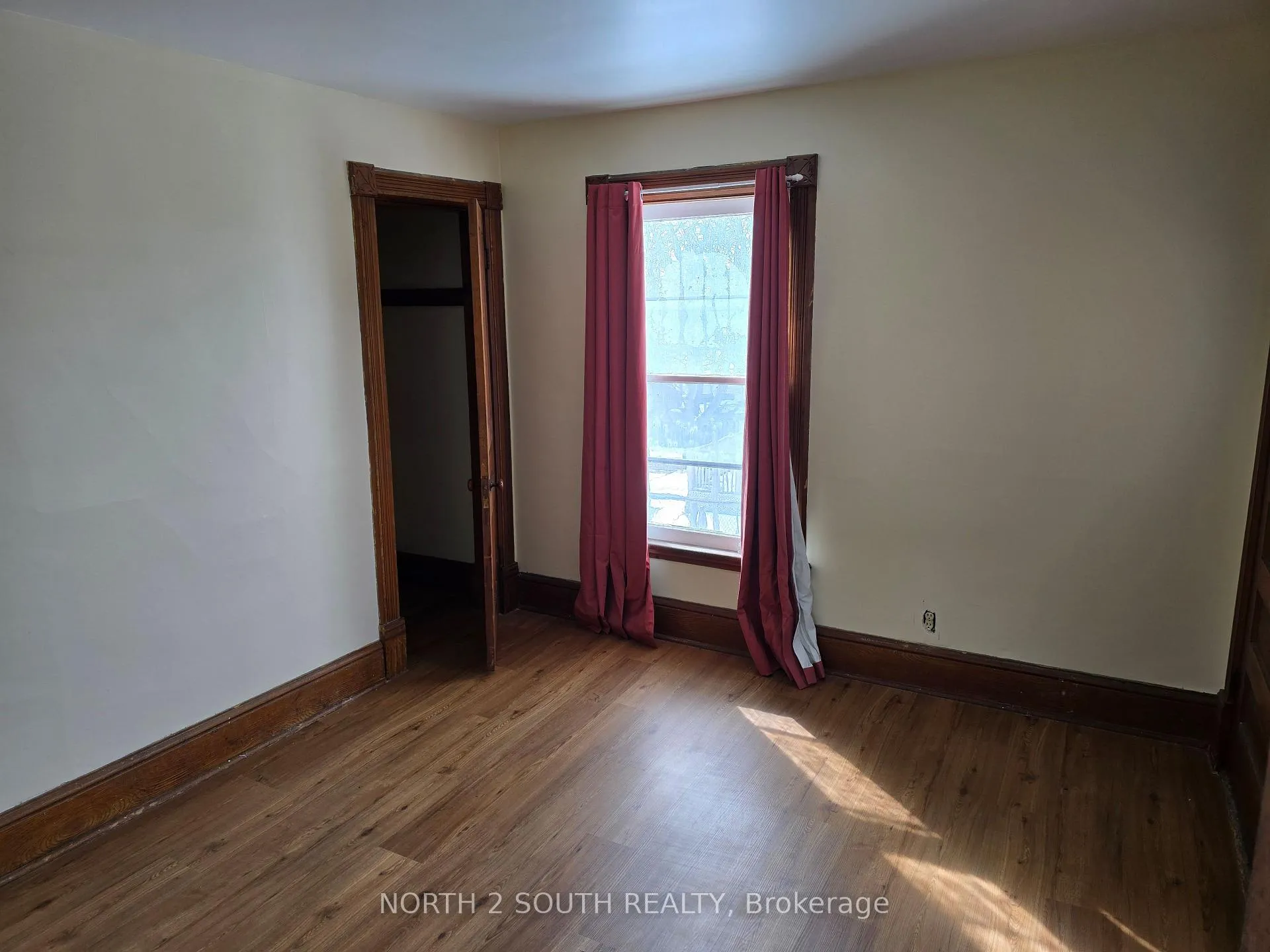 Photo 26 of 21 Johnson Road, Brantford, Echo Place — HOMEH