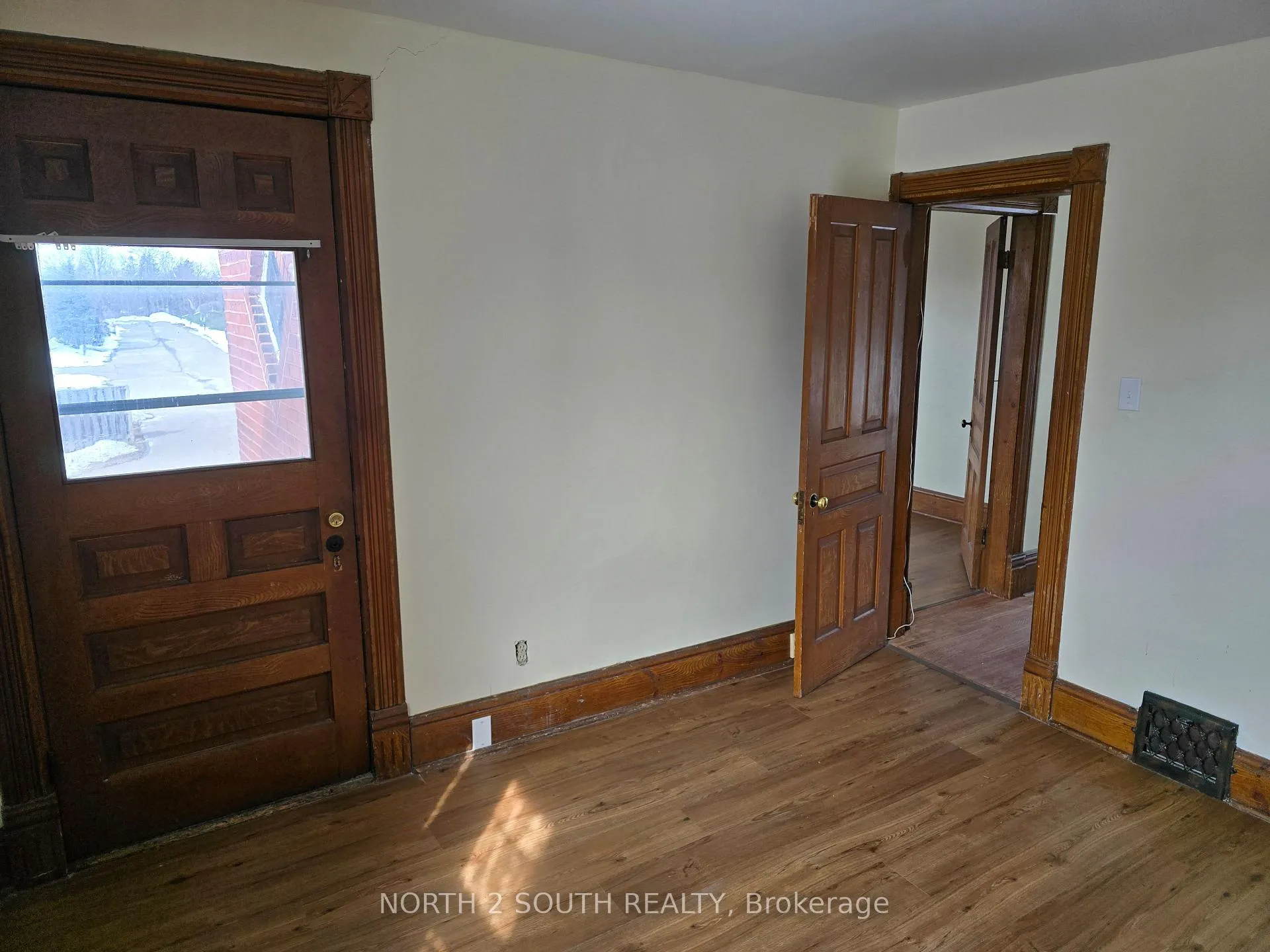 Photo 27 of 21 Johnson Road, Brantford, Echo Place — HOMEH