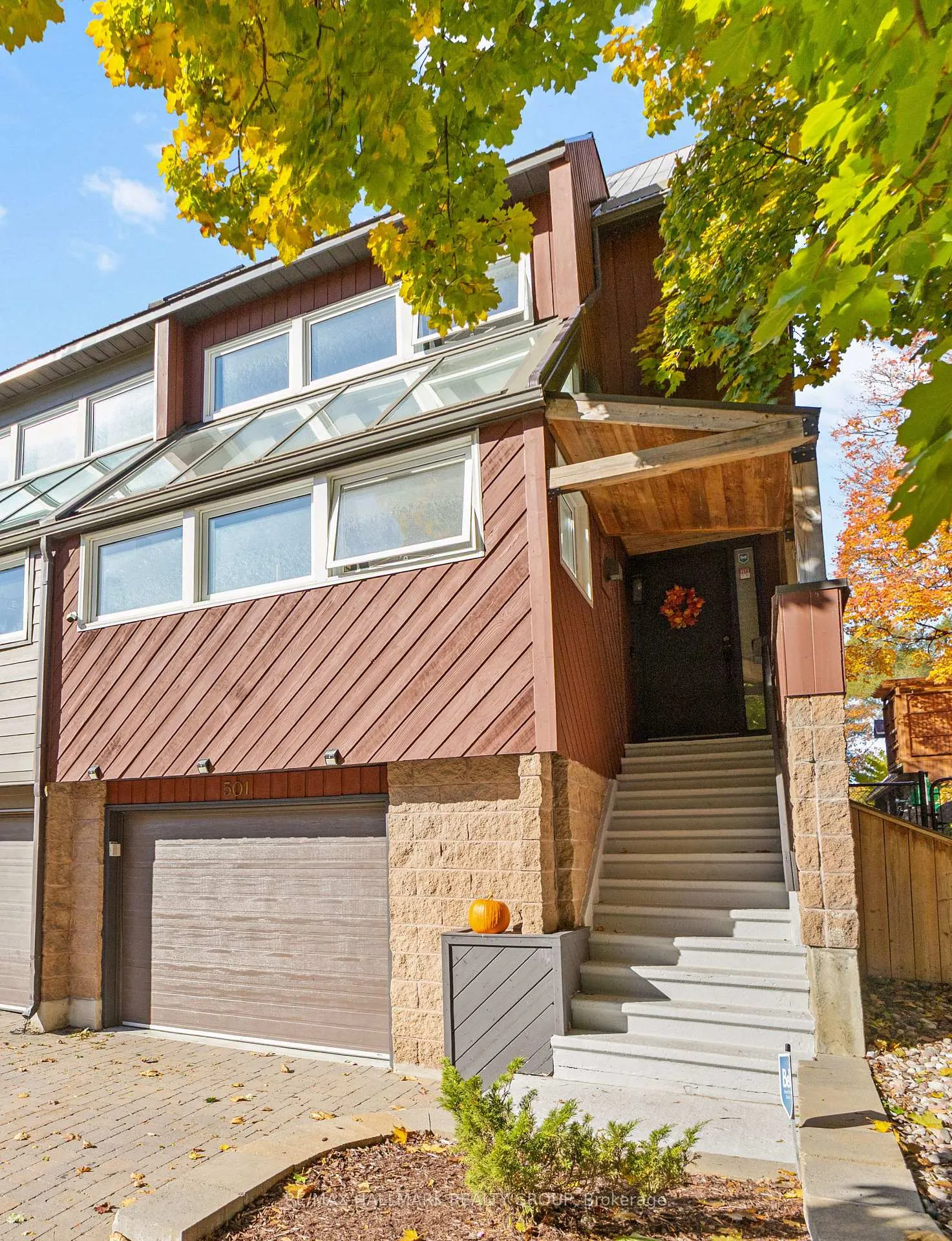 Front of 501 Wilbrod Street