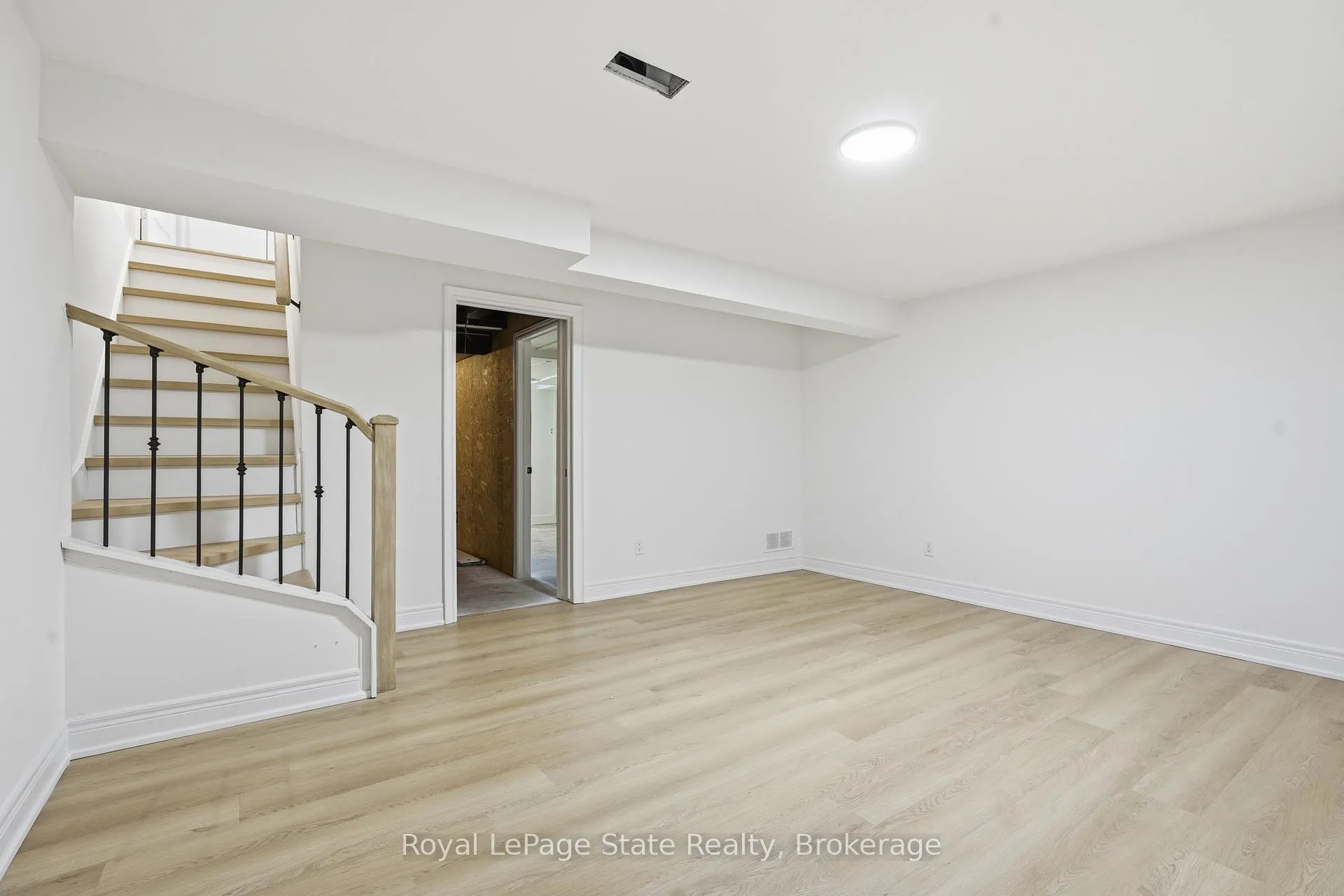 Photo 28 of Unit 9, 75 Ventura Drive, St. Catharines, Haig — HOMEH