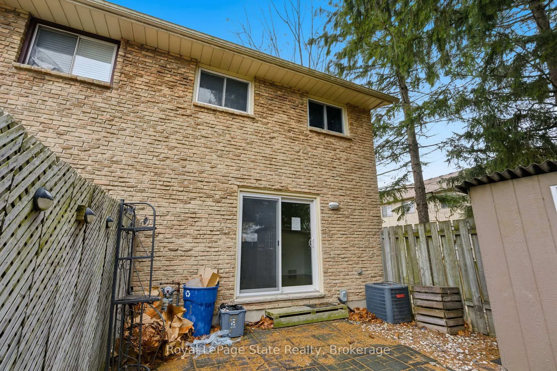 Photo 32 of Unit 9, 75 Ventura Drive, St. Catharines, Haig — HOMEH