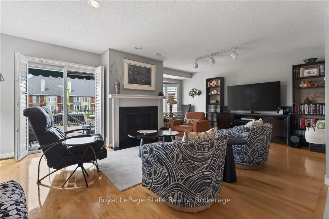 Photo 20 of 77 Sunvale Place, Hamilton, Lakeshore — HOMEH