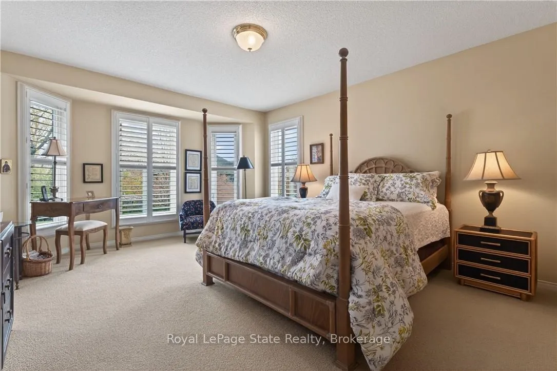 Photo 29 of 77 Sunvale Place, Hamilton, Lakeshore — HOMEH
