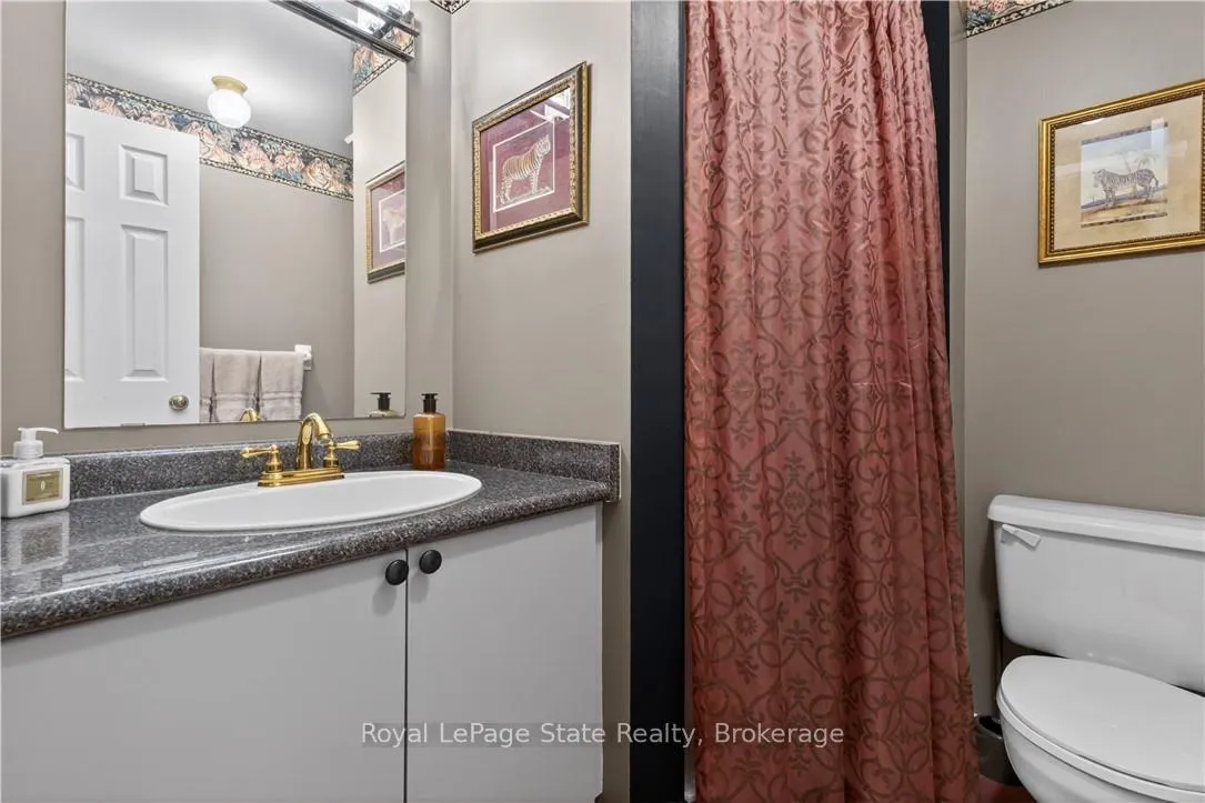 Photo 36 of 77 Sunvale Place, Hamilton, Lakeshore — HOMEH
