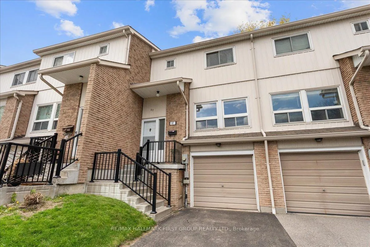 Photo 2 of Unit 4087, 87 Willows Lane, Ajax, Central West — HOMEH