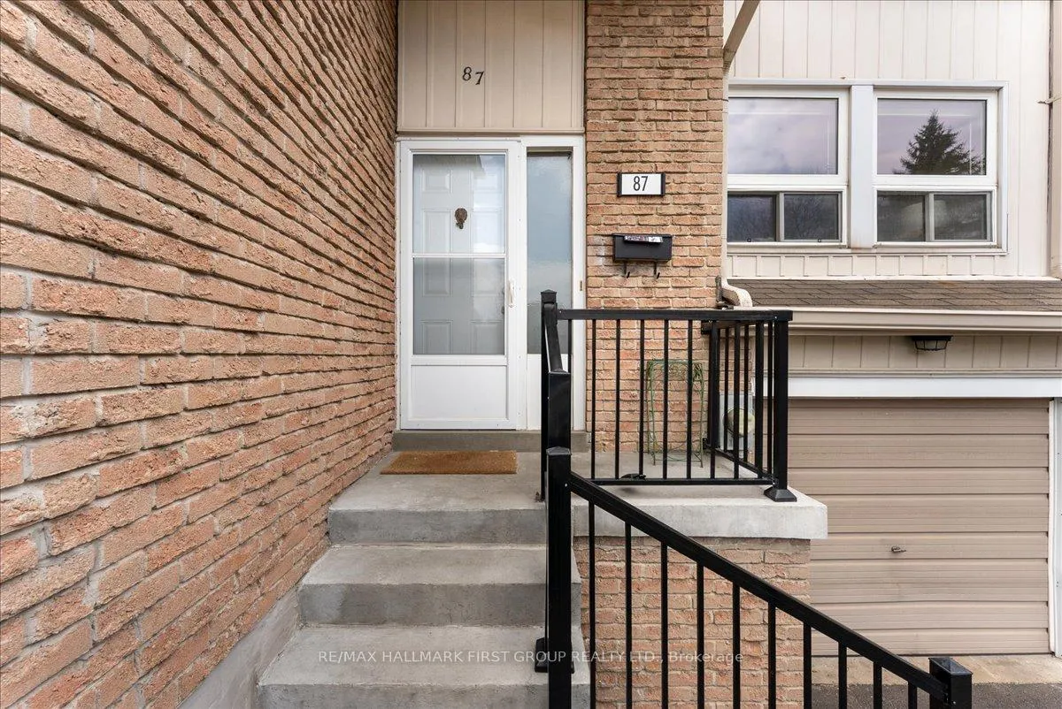Photo 3 of Unit 4087, 87 Willows Lane, Ajax, Central West — HOMEH