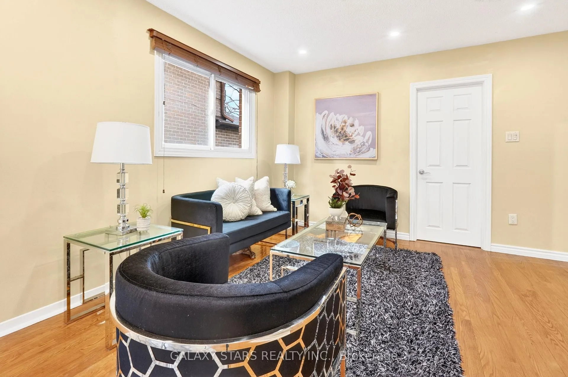 Photo 8 of 129 Radford Drive, Ajax, Central West — HOMEH