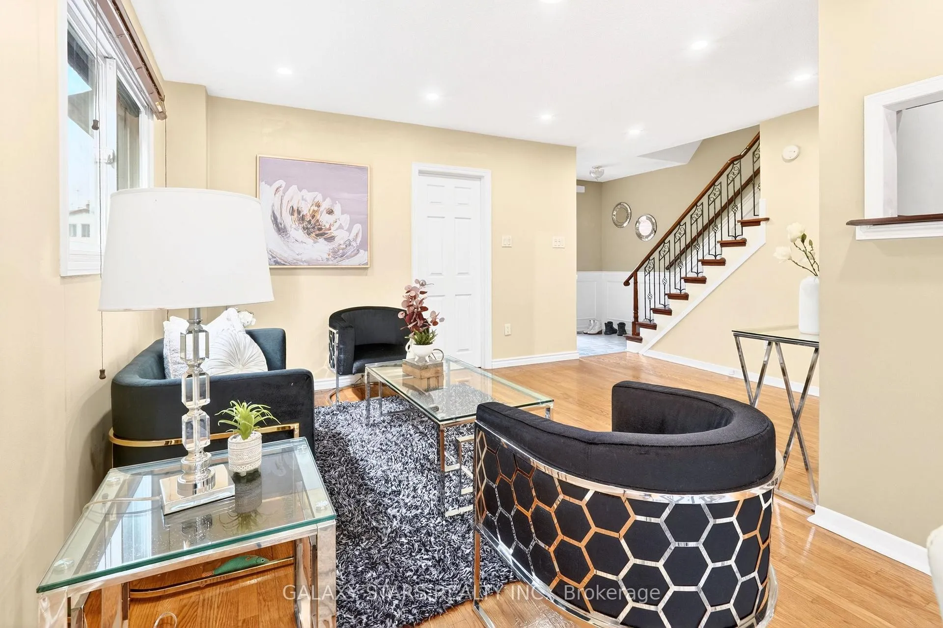 Photo 10 of 129 Radford Drive, Ajax, Central West — HOMEH