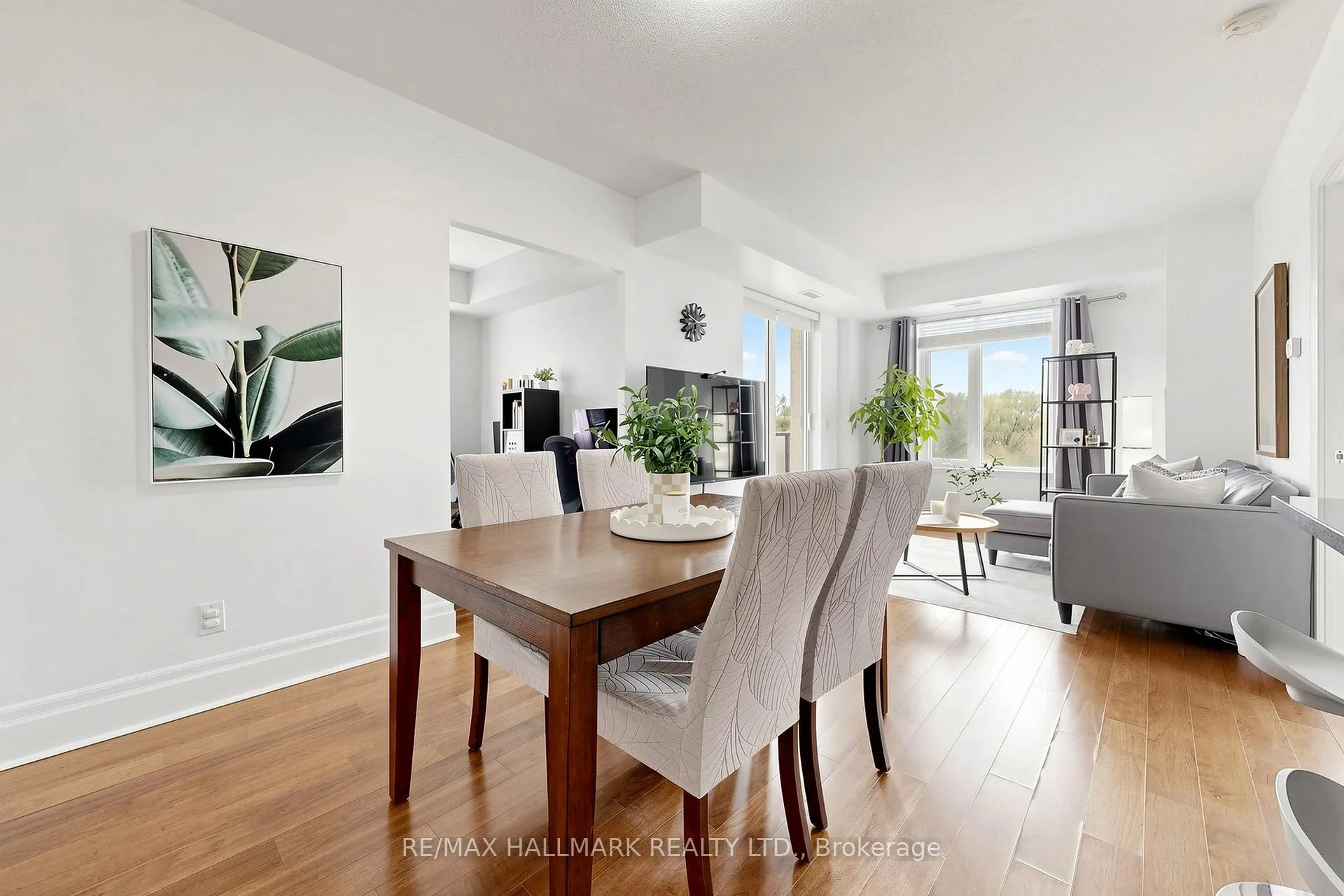 Photo 15 of Unit 203, 151 Upper Duke Crescent, Markham, Unionville — HOMEH