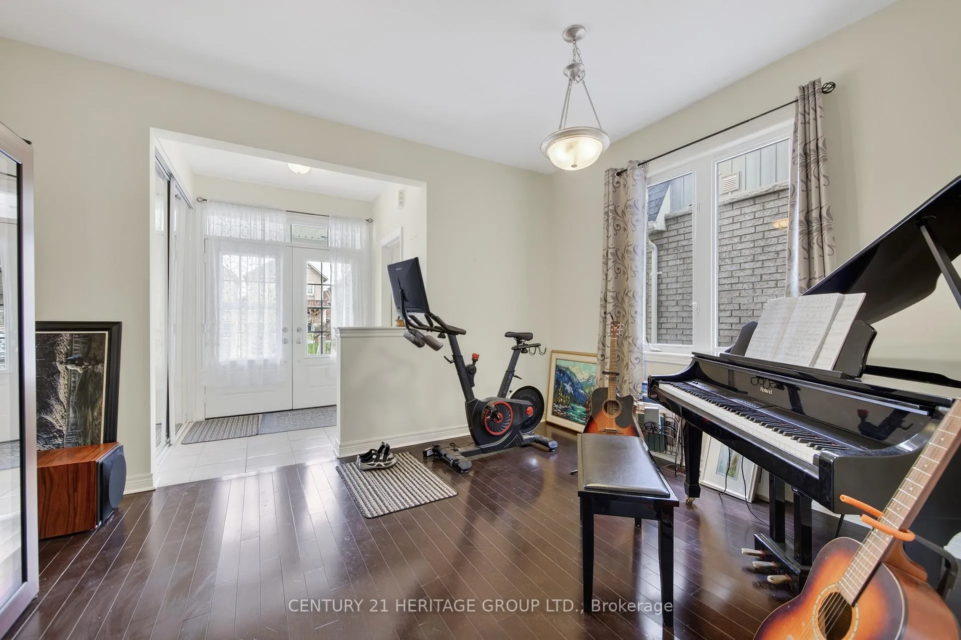 Photo 8 of 16 Prady Lane, New Tecumseth, Tottenham — HOMEH