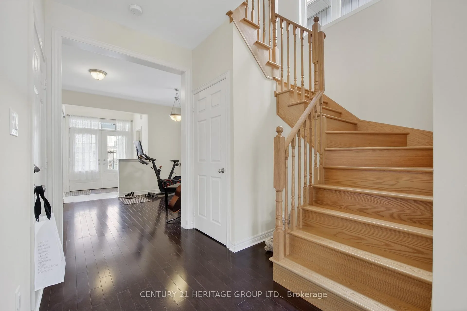 Photo 10 of 16 Prady Lane, New Tecumseth, Tottenham — HOMEH