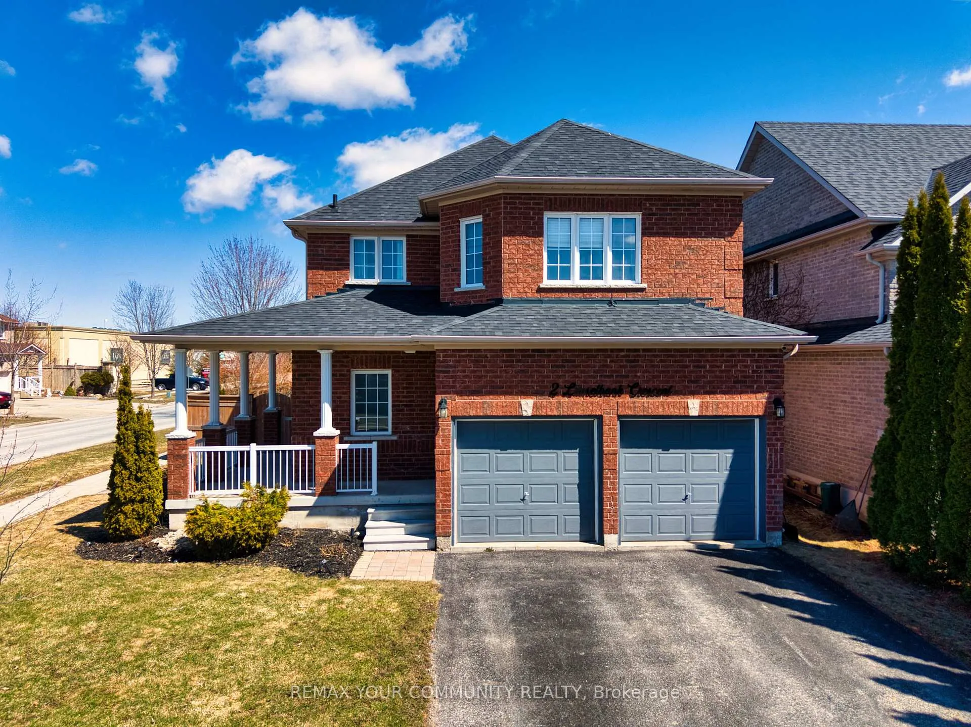 Photo 2 of 2 Laurelbank Crescent, Georgina, Keswick North — HOMEH
