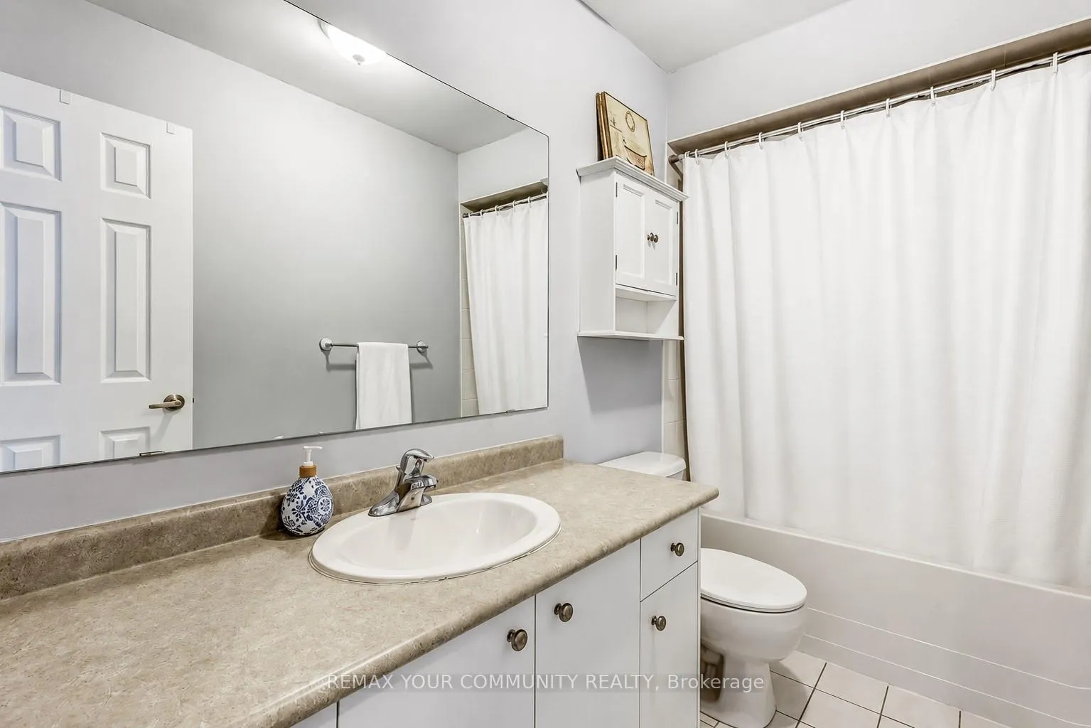 Photo 31 of 2 Laurelbank Crescent, Georgina, Keswick North — HOMEH
