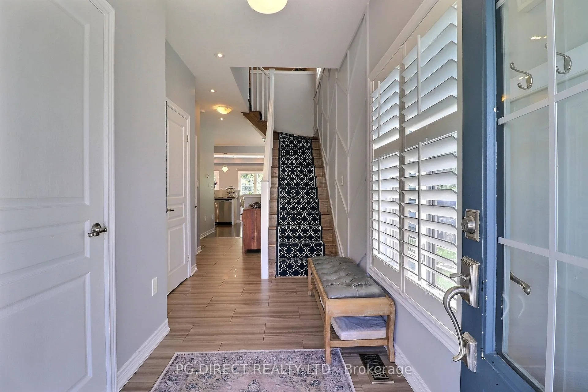 Photo 2 of Unit 9, 45 Royal Winter Drive, Hamilton, Binbrook — HOMEH