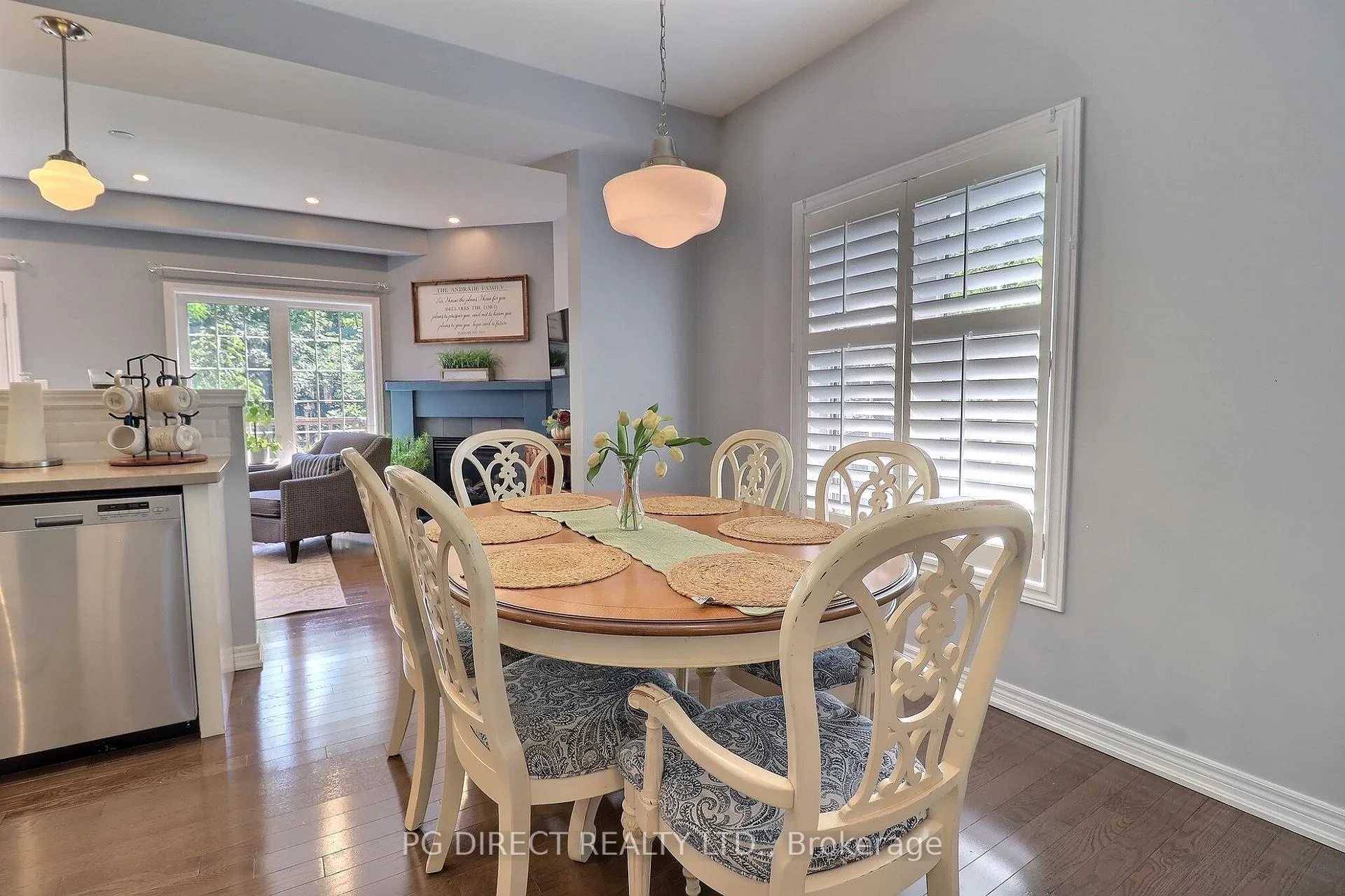 Photo 3 of Unit 9, 45 Royal Winter Drive, Hamilton, Binbrook — HOMEH