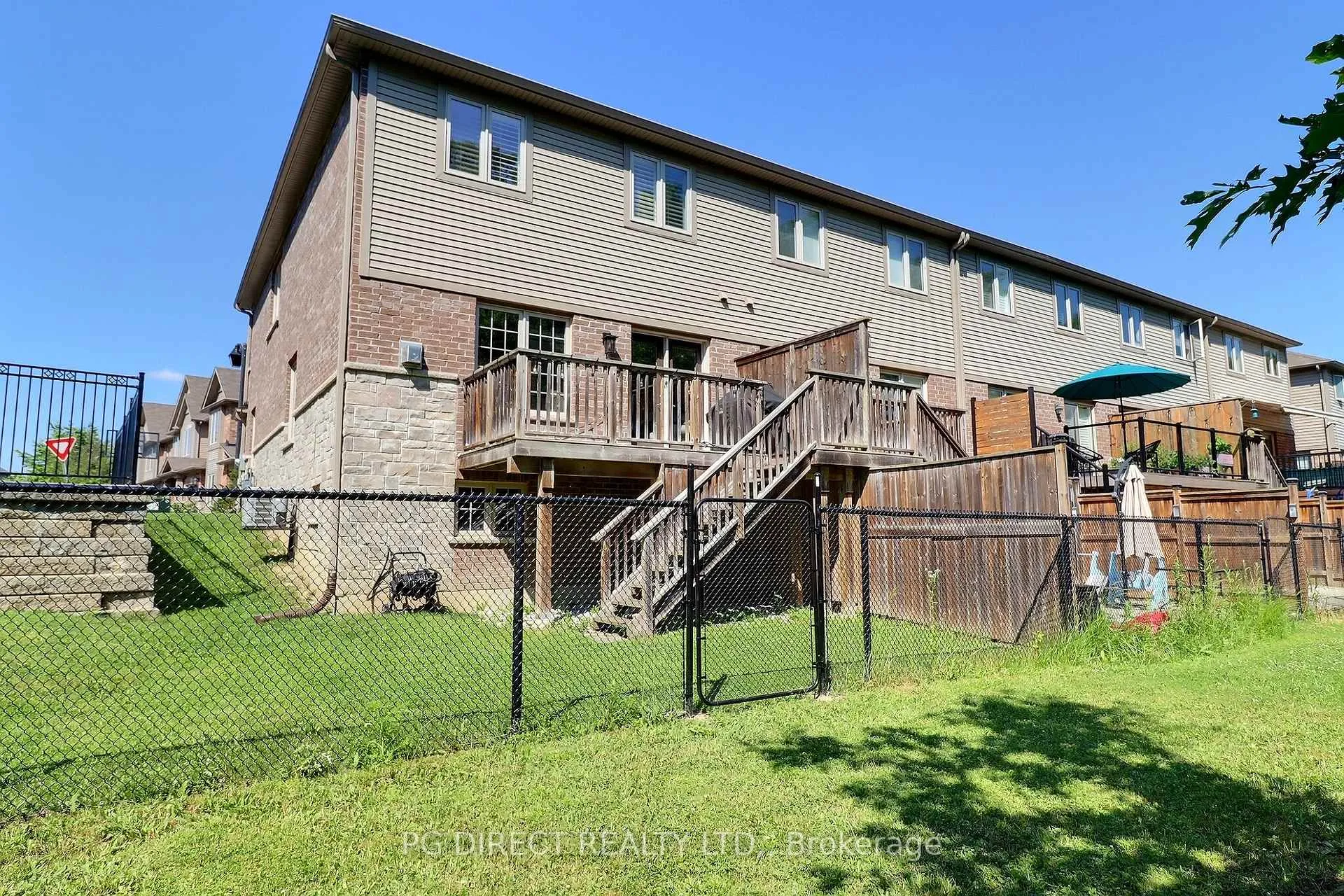 Photo 20 of Unit 9, 45 Royal Winter Drive, Hamilton, Binbrook — HOMEH
