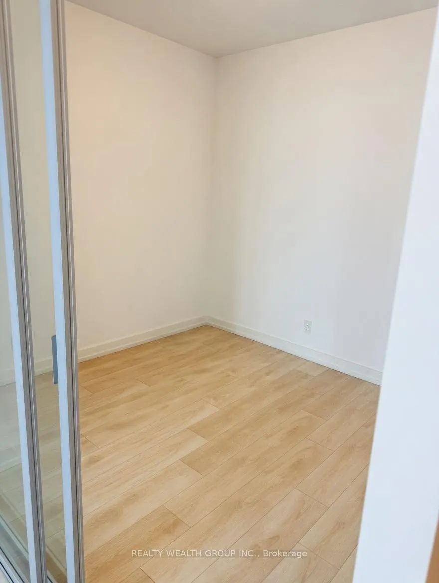 Photo 5 of Unit 1609, 75 James Street, Hamilton, Corktown — HOMEH