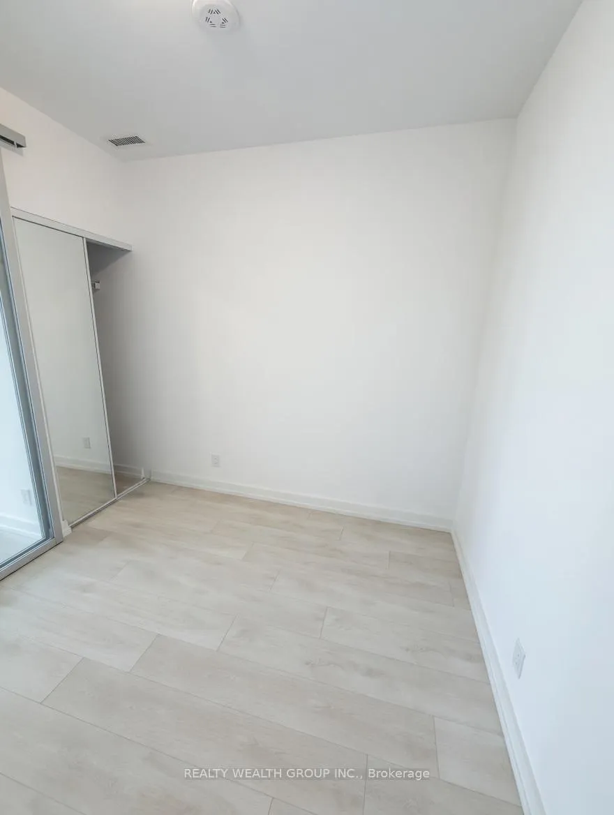 Photo 6 of Unit 1609, 75 James Street, Hamilton, Corktown — HOMEH
