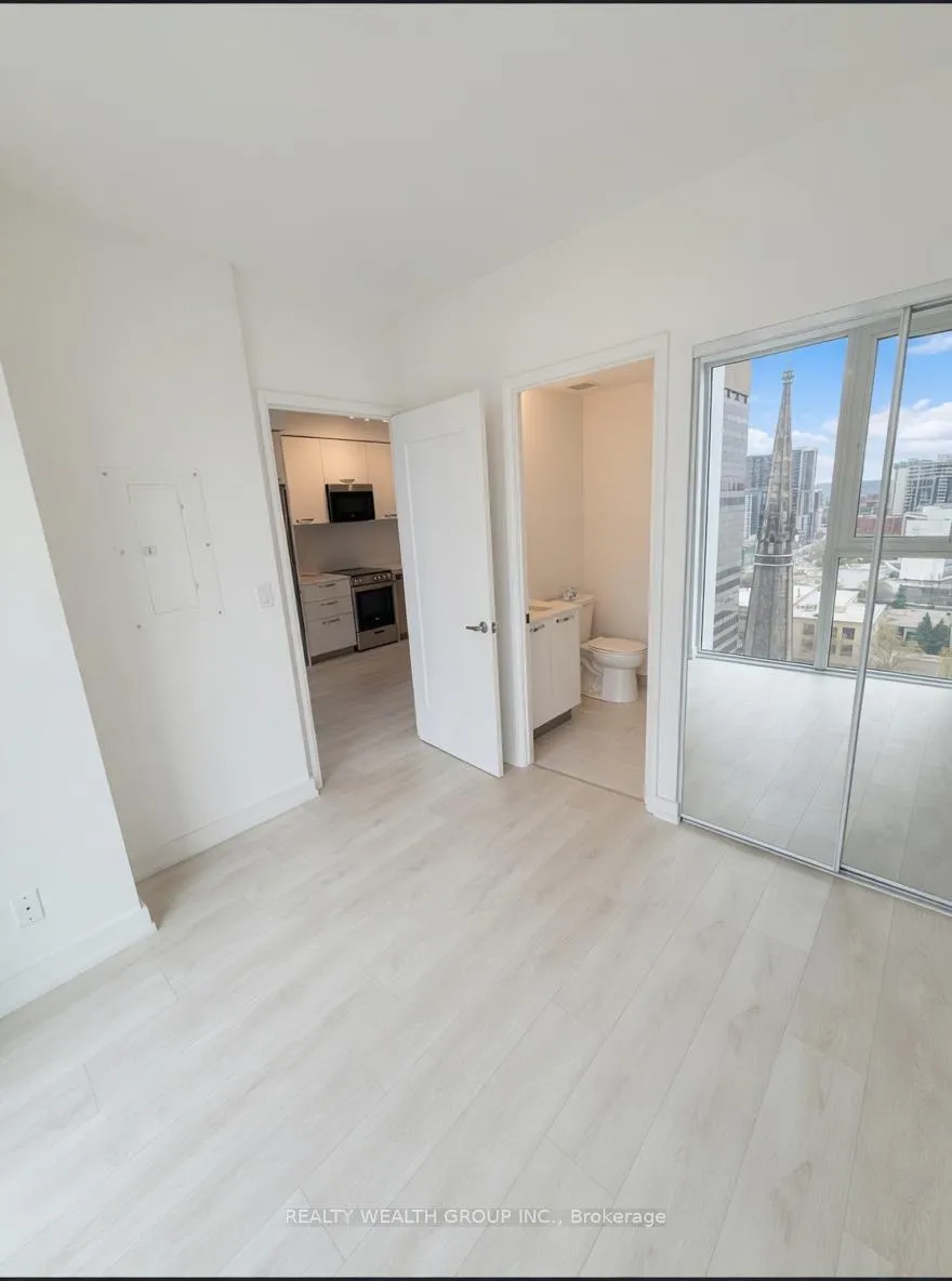 Photo 11 of Unit 1609, 75 James Street, Hamilton, Corktown — HOMEH