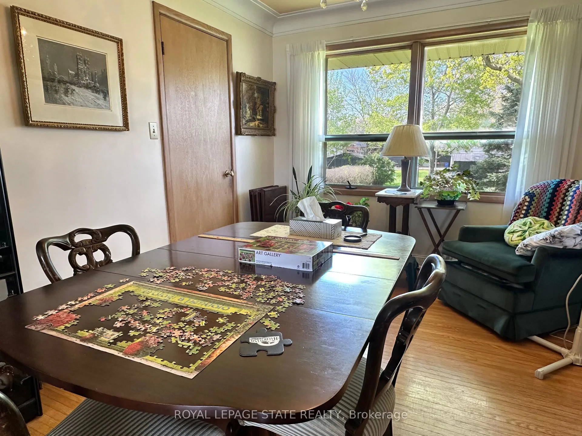 Photo 13 of 130 Gardiner Avenue E, Haldimand, Dunnville — HOMEH