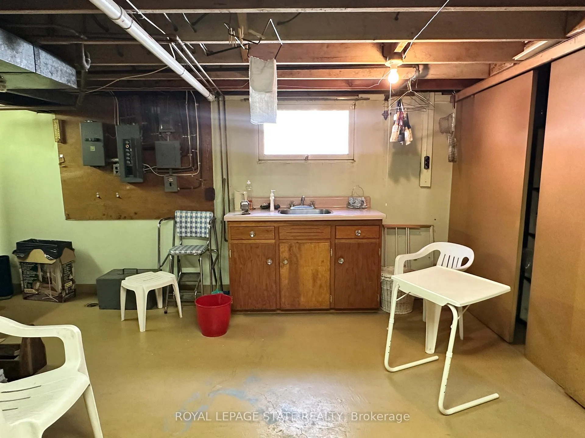 Photo 27 of 130 Gardiner Avenue E, Haldimand, Dunnville — HOMEH