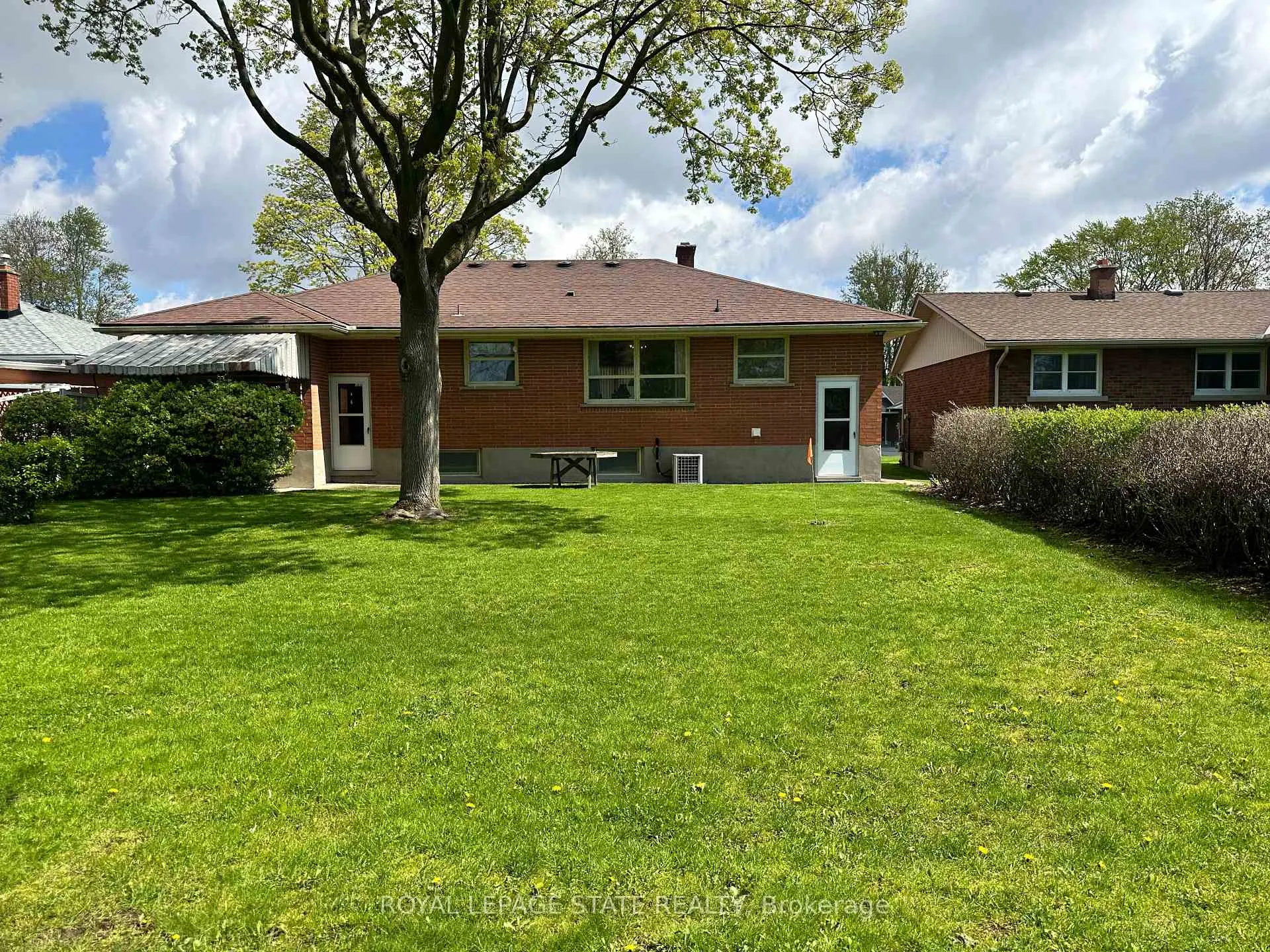 Photo 36 of 130 Gardiner Avenue E, Haldimand, Dunnville — HOMEH