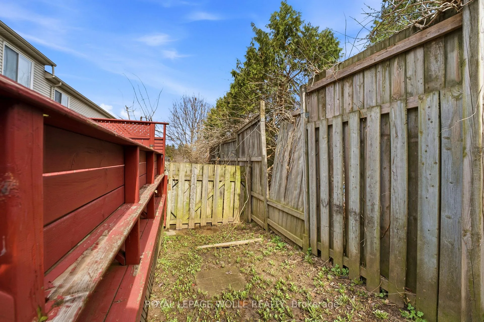 Photo 26 of 87 Ralgreen Crescent, Waterloo — HOMEH