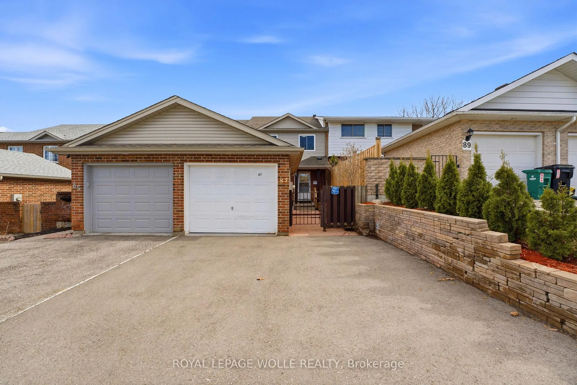 Photo 35 of 87 Ralgreen Crescent, Waterloo — HOMEH