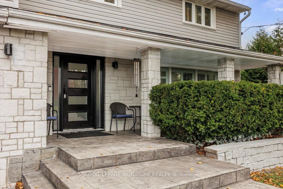 Photo 2 of 10 Tyler Street, Clarington, Rural Clarington — HOMEH