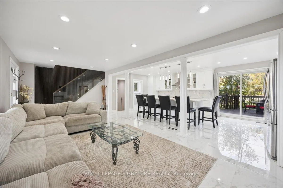 Photo 15 of 10 Tyler Street, Clarington, Rural Clarington — HOMEH