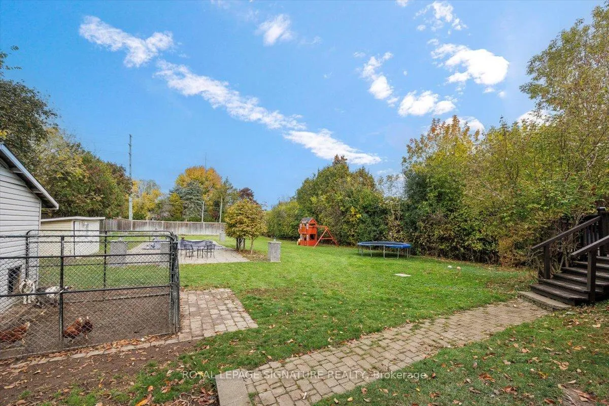 Photo 35 of 10 Tyler Street, Clarington, Rural Clarington — HOMEH