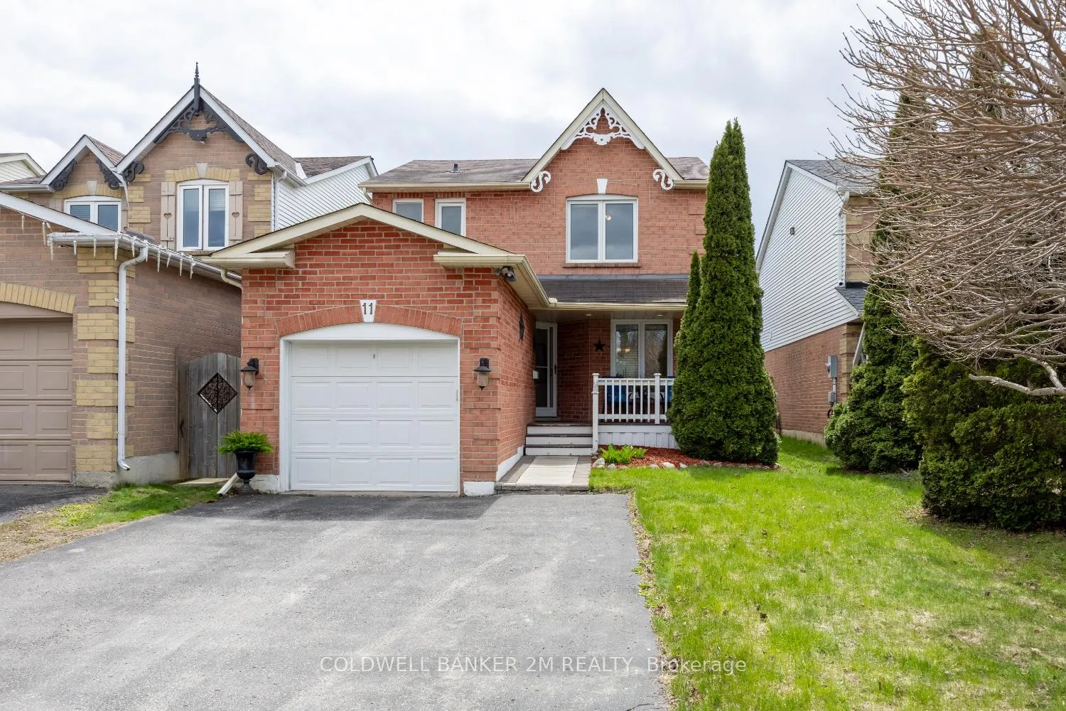 Front of 11 Yorkville Drive