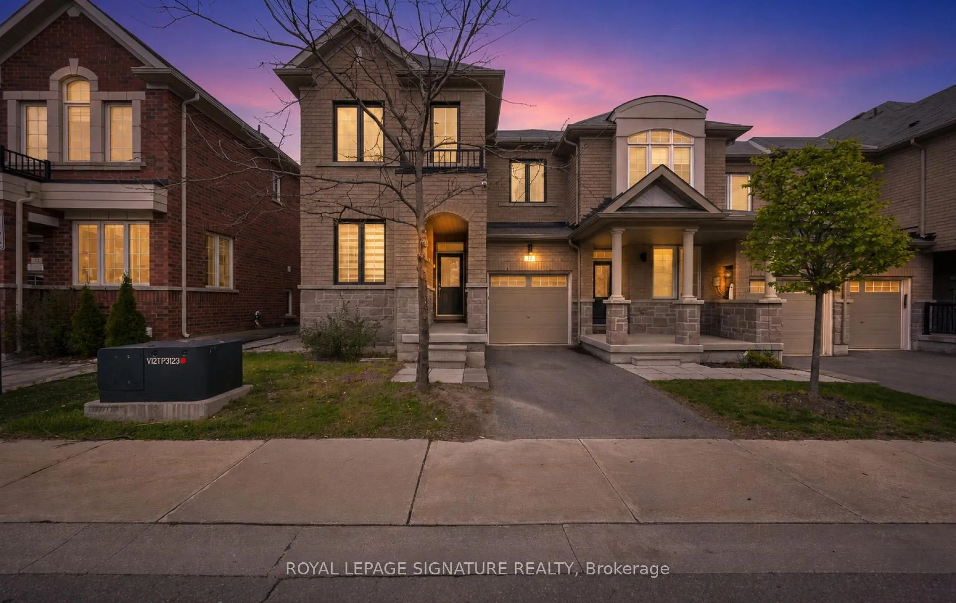 Photo 1 of 12 Avonmore Trail, Vaughan, Patterson — HOMEH
